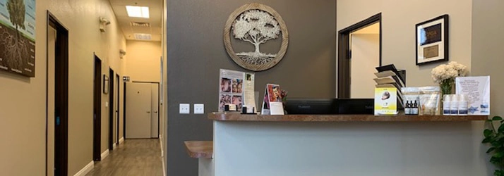 Chiropractic Las Vegas NV Receptionist Desk